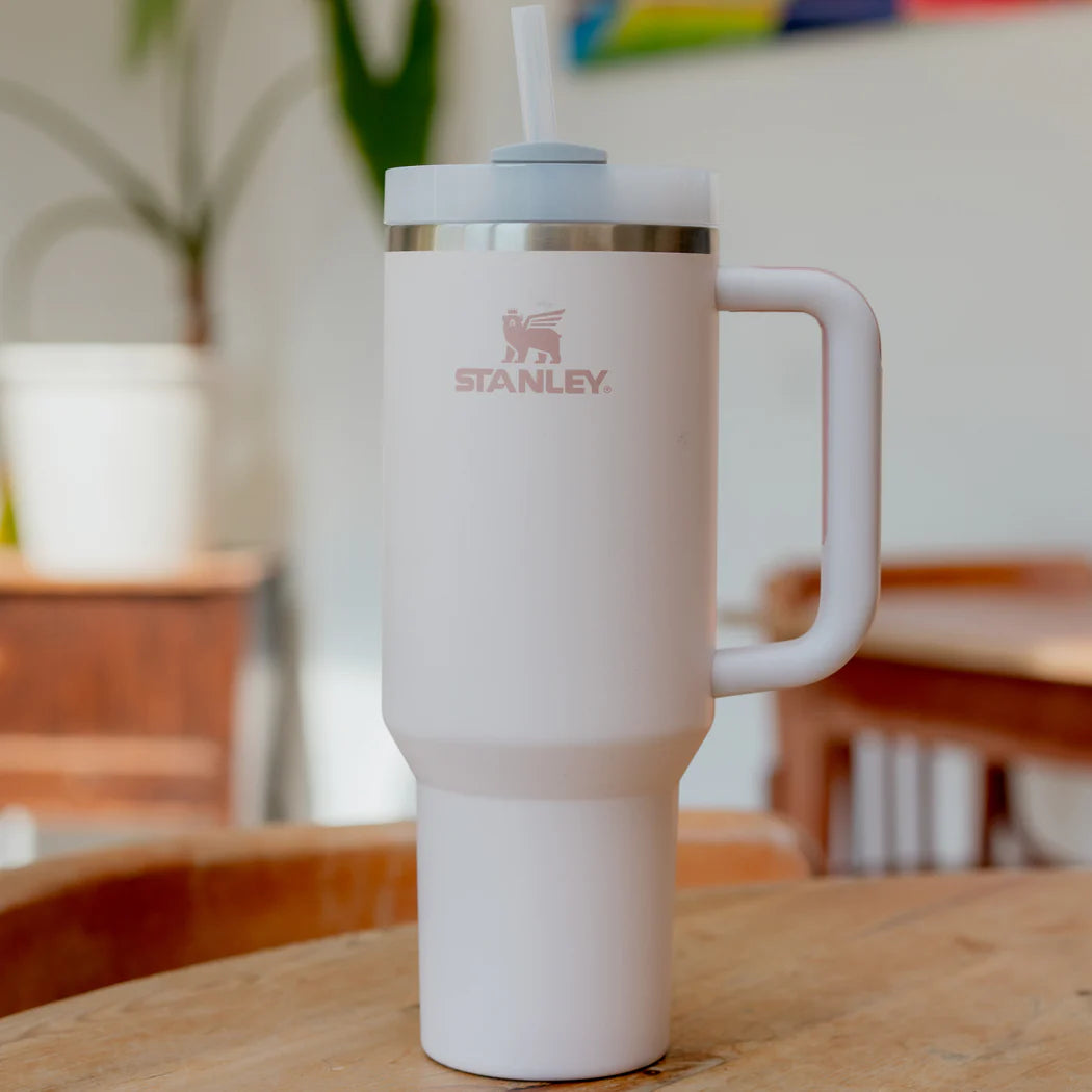 Quencher H2.0 Flowstate™ Tumbler | 1.18L | Stanley